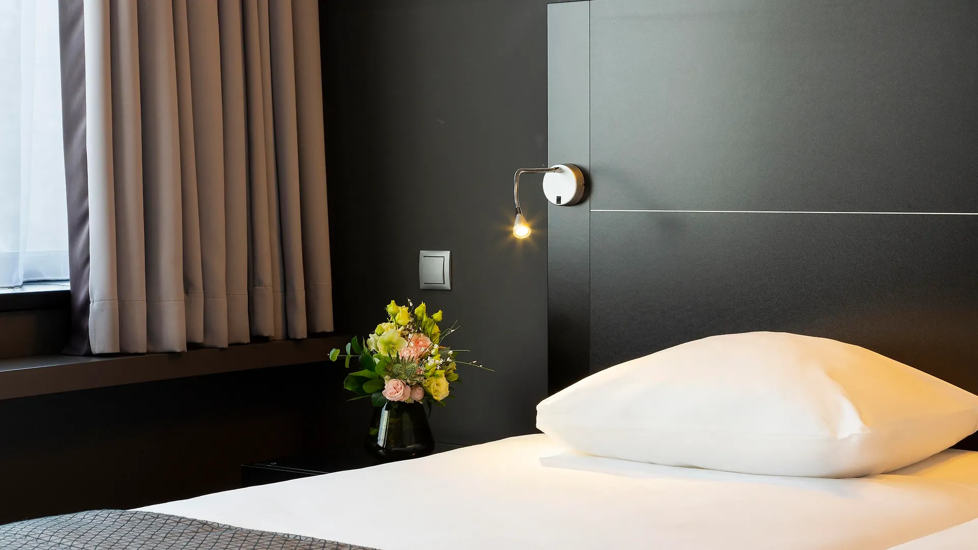 B&B Hotel Brussels East Woluwe 4*,
